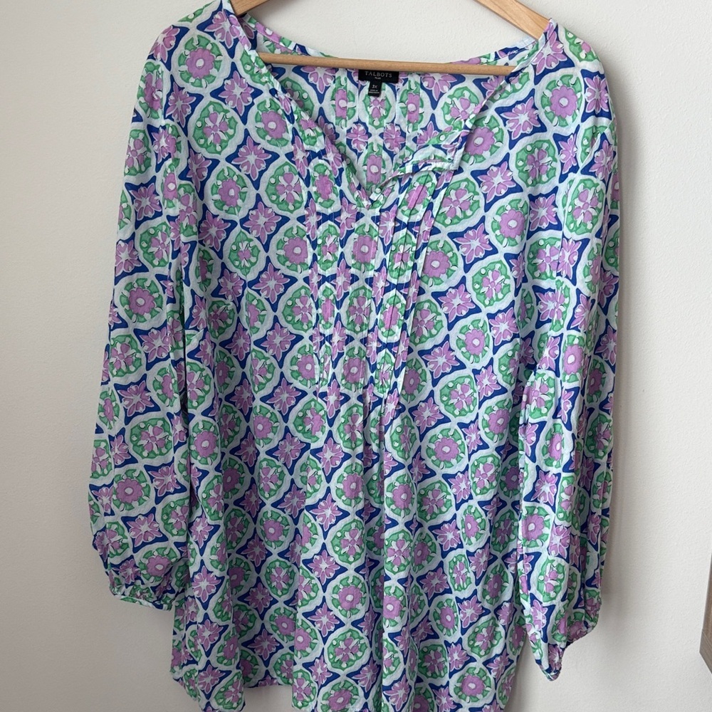 Plus 3X Talbots Purple and Green Geometric Blouse